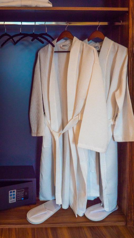 Utopia Luxury Suites - Old Town Rhodes City Buitenkant foto