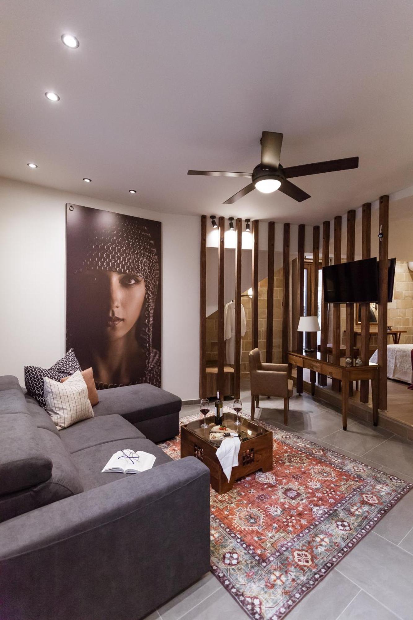 Utopia Luxury Suites - Old Town Rhodes City Buitenkant foto