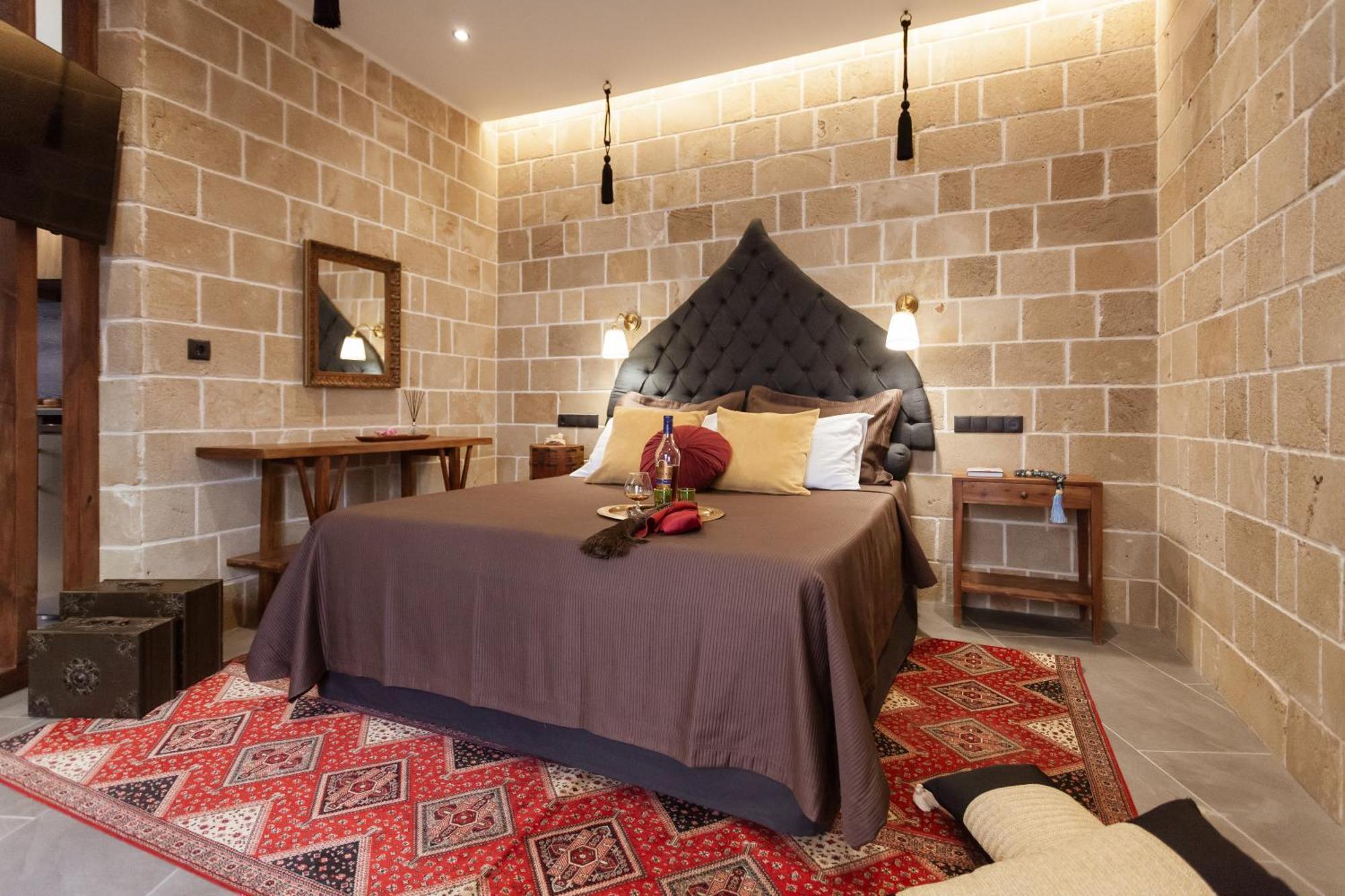 Utopia Luxury Suites - Old Town Rhodes City Buitenkant foto